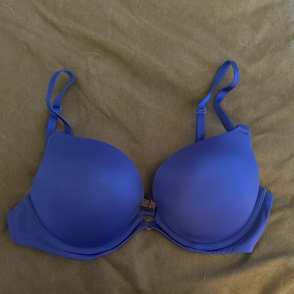 Victoria's Secret Vibrant Blue Bra